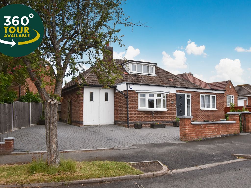 3 bed detached bungalow for sale in Elizabeth Drive, Oadby, Leicester