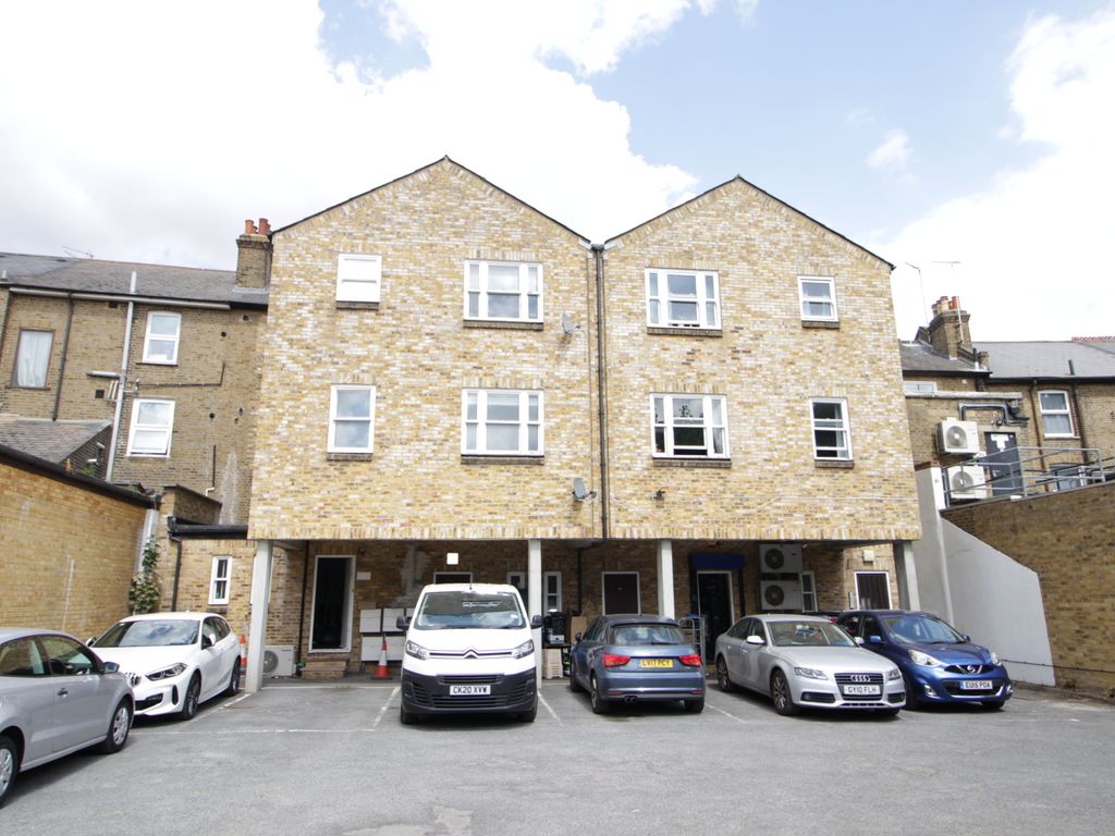 1 bed flat to rent in 812 Bexley High Street, Bexley, Kent DA5 Zoopla