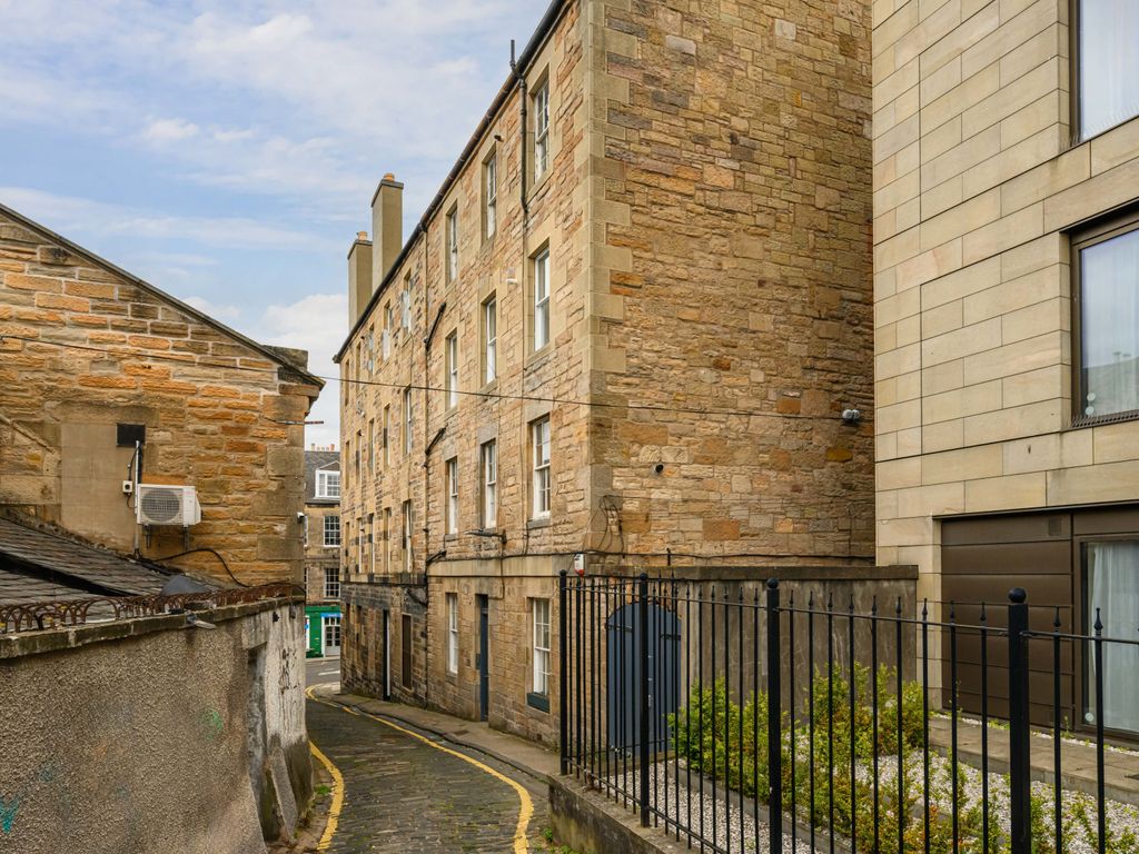 1 bed flat for sale in 22 2F1, Broughton Street, Edinburgh EH1, £
