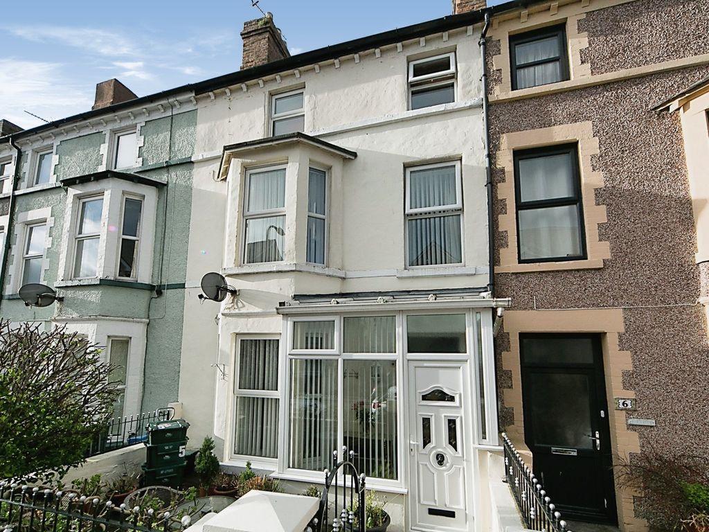 6 bed town house for sale in Clifton Road, Llandudno, Conwy LL30, £