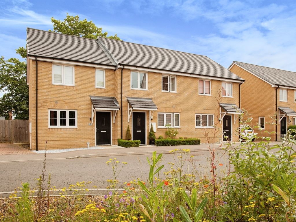 3 bed terraced house for sale in Lysander Close, Bottisham, Cambridge