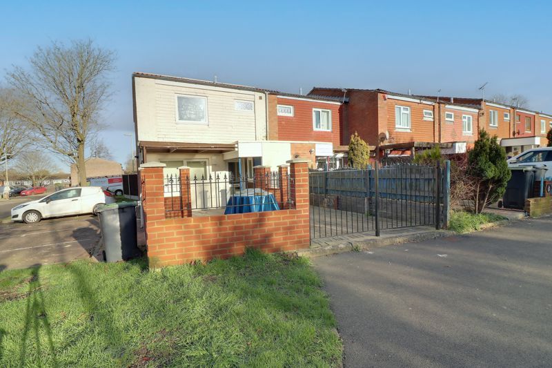 3 bed end terrace house for sale in Atlantis Avenue, Crookhorn