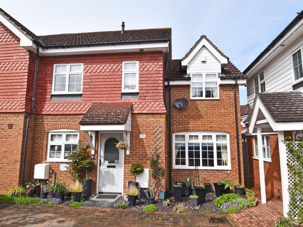 4 bed semidetached house for sale in Gravelly Field, Singleton