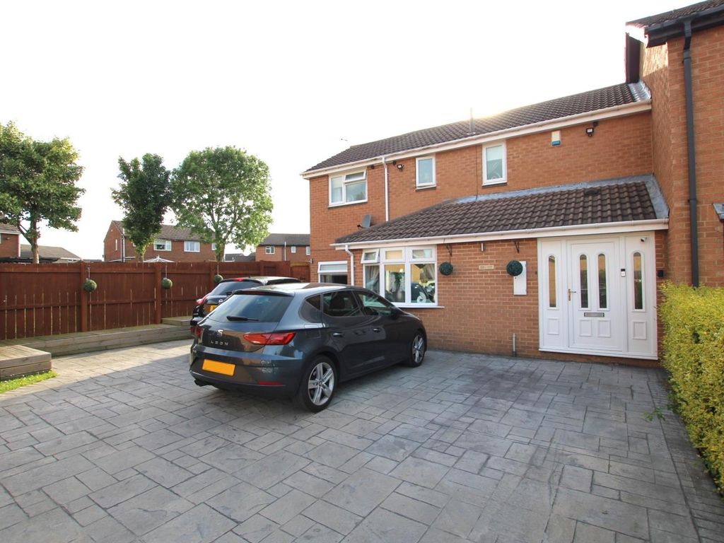 4 bed linkdetached house for sale in Tunstall Grove, Auckland