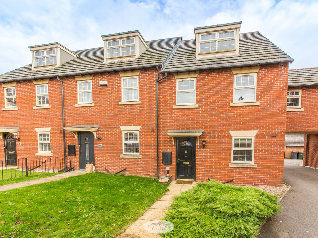 3 bed town house for sale in Stockwell Avenue, Kiveton Park, Sheffield