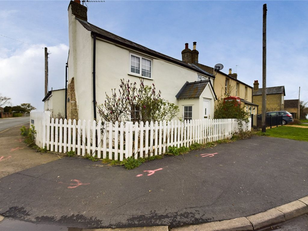 3 bed semidetached house for sale in Boxworth End, Swavesey, Cambridge