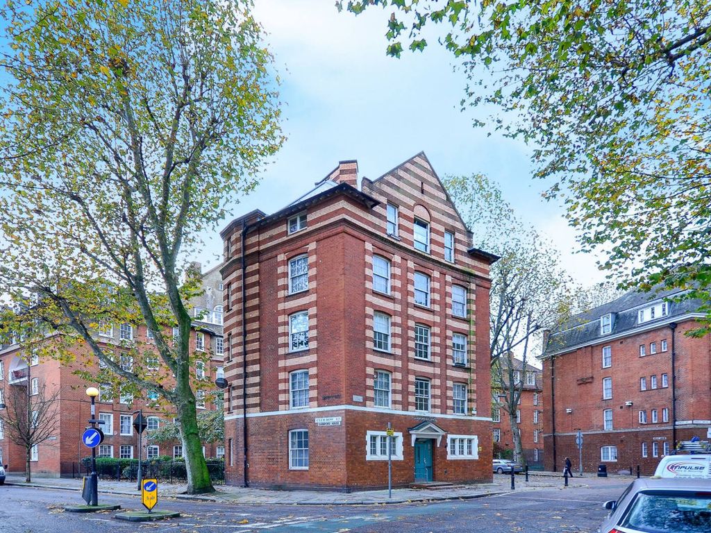 2 bed flat for sale in Sandford House, Arnold Circus, Shoreditch, London E2, £775,000 Zoopla