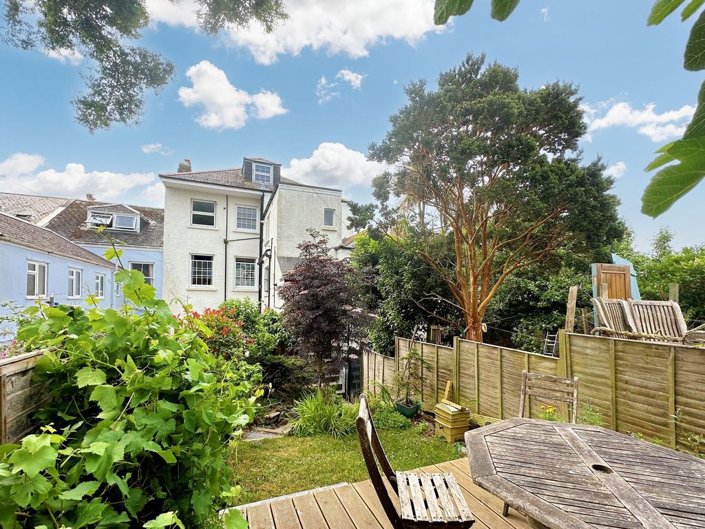 2 bed flat for sale in Florence Terrace, Highbury House Florence