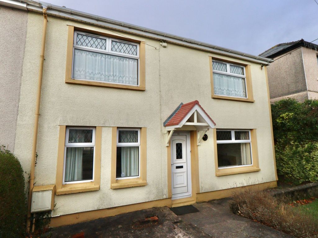 3 bed semidetached house for sale in CoedYMoeth Road, Aberbargoed