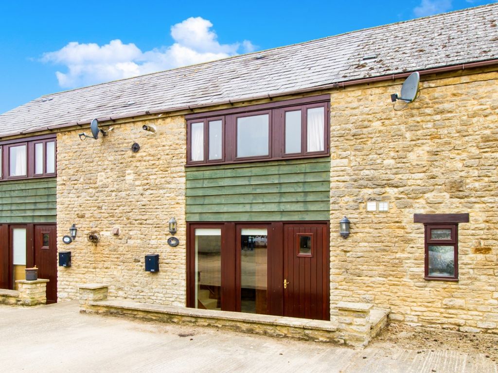 2 bed barn conversion to rent in Tusmore, Bicester OX27, £1,150 pcm