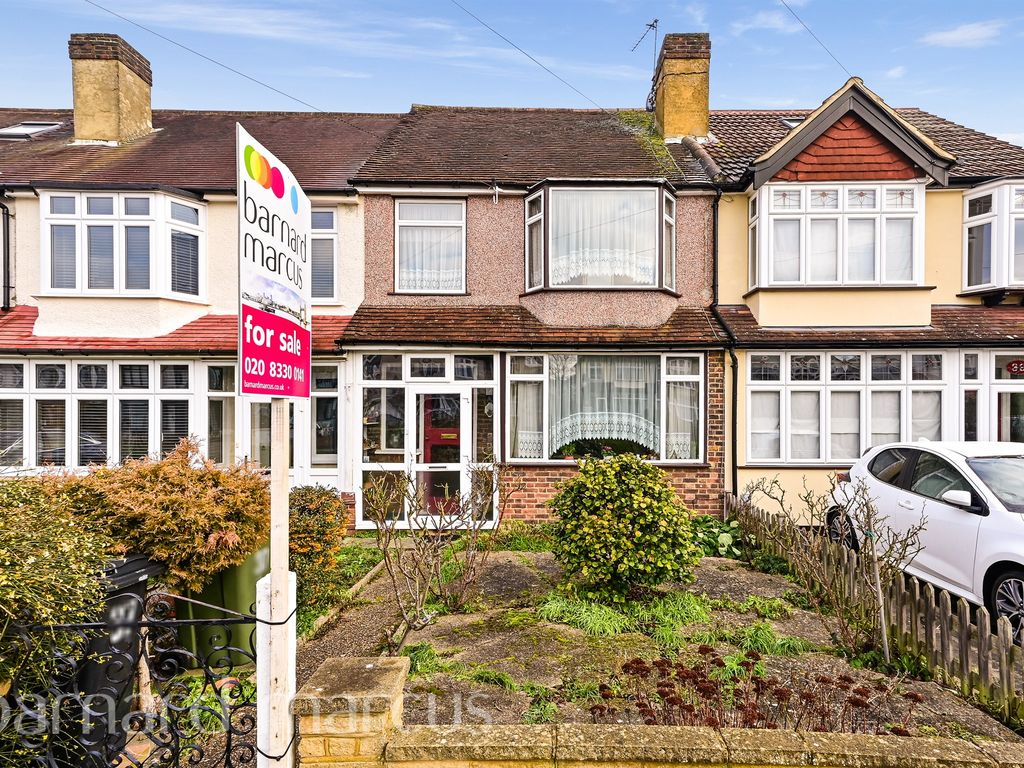 4 bed terraced house for sale in Ardrossan Gardens, Worcester Park KT4