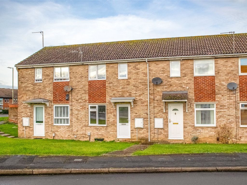 2 bed terraced house for sale in Langport Close, Freshbrook, Swindon