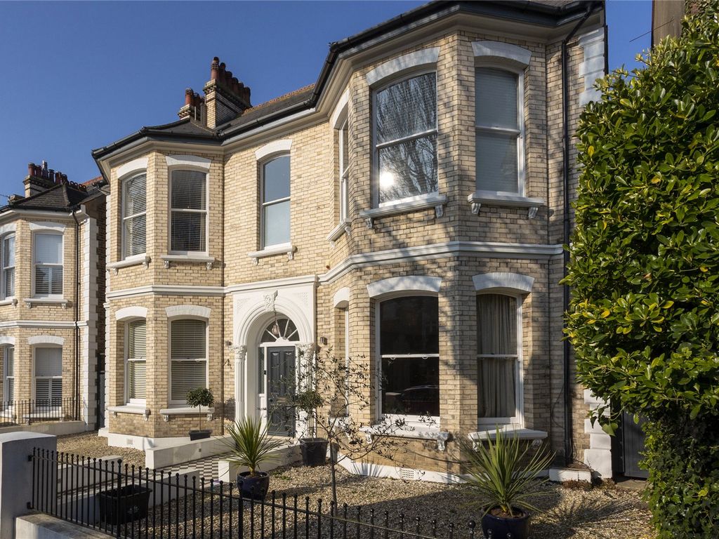 7 bed detached house for sale in Wilbury Gardens, Hove BN3 Zoopla