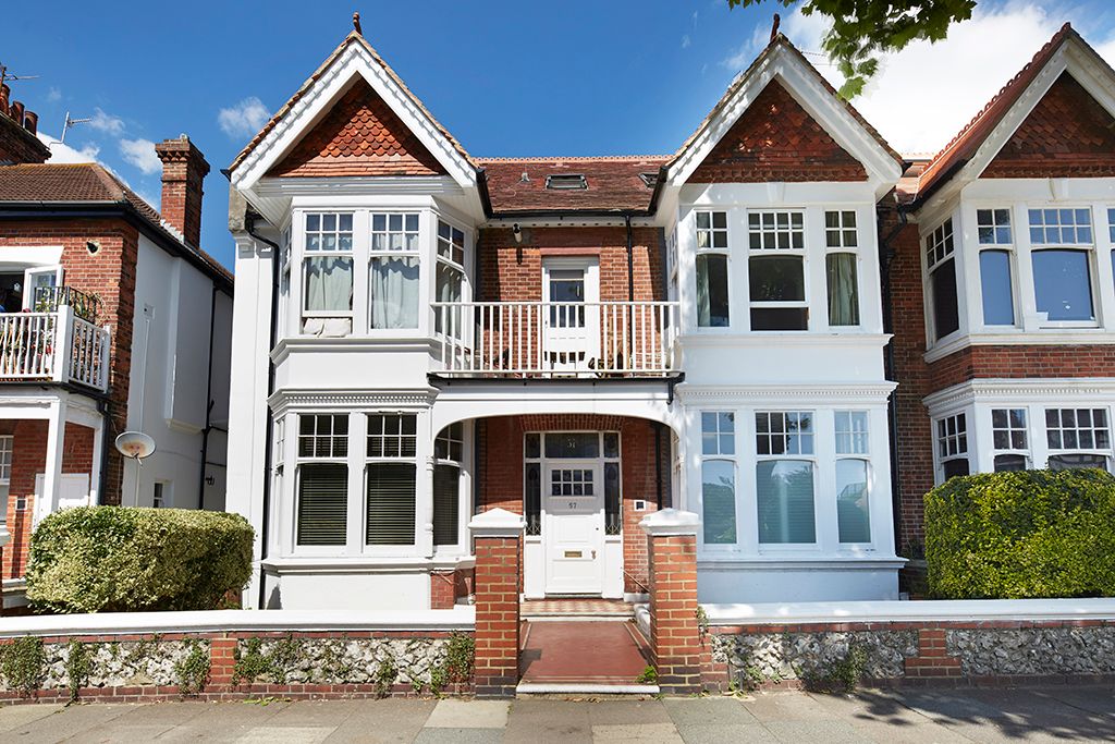 3 bed flat for sale in Cromwell Road, Hove BN3, £550,000 Zoopla