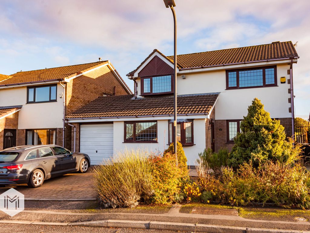 4 bed detached house to rent in Sherbourne Road, Baxenden, Accrington, Lancashire BB5, £1,500