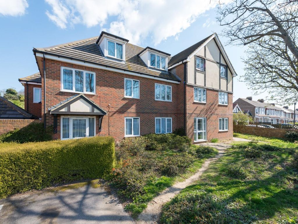 2 bed flat for sale in Dane Park Road, Ramsgate CT11 Zoopla