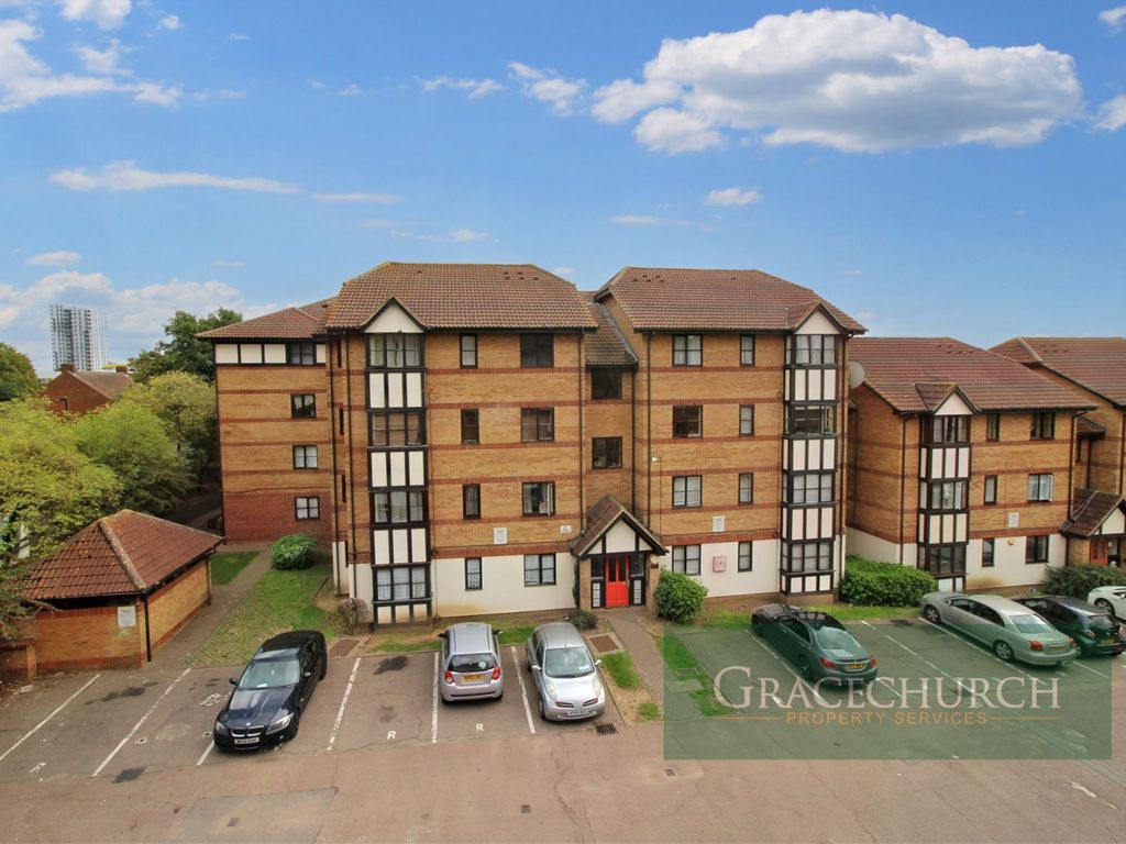 2 bed flat for sale in Somerset Gardens, Creighton Road, London N17 Zoopla