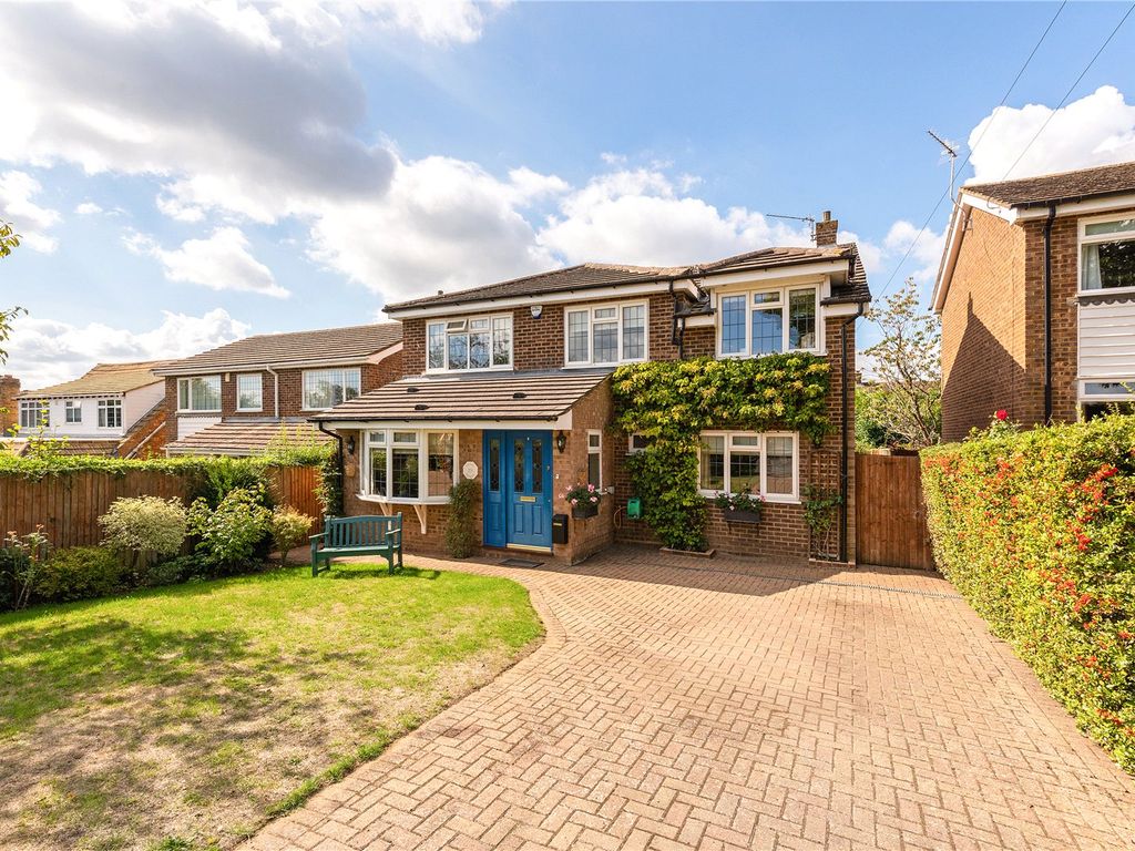 4 bed detached house for sale in Hill Farm Road, Marlow, Buckinghamshire SL7 Zoopla