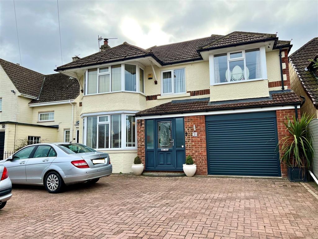 4 bed detached house for sale in St. Thomas Road, Trowbridge BA14 Zoopla