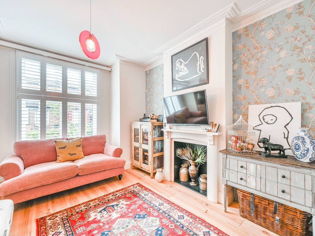 Farrant Avenue Wood Green London N22  