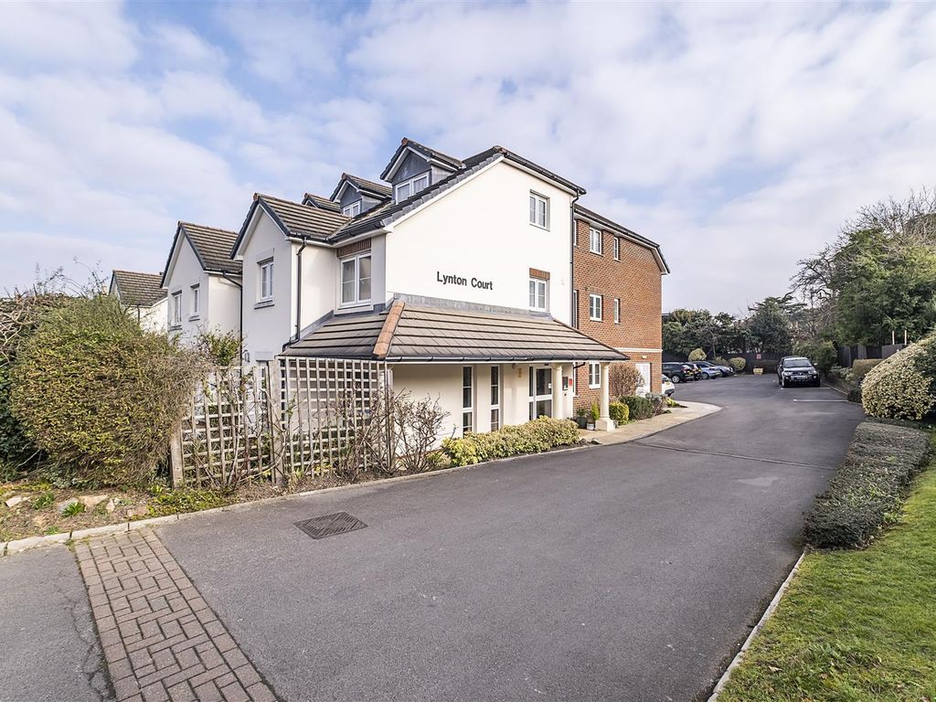 1 bed flat for sale in Park Hill Road, Epsom KT17 Zoopla