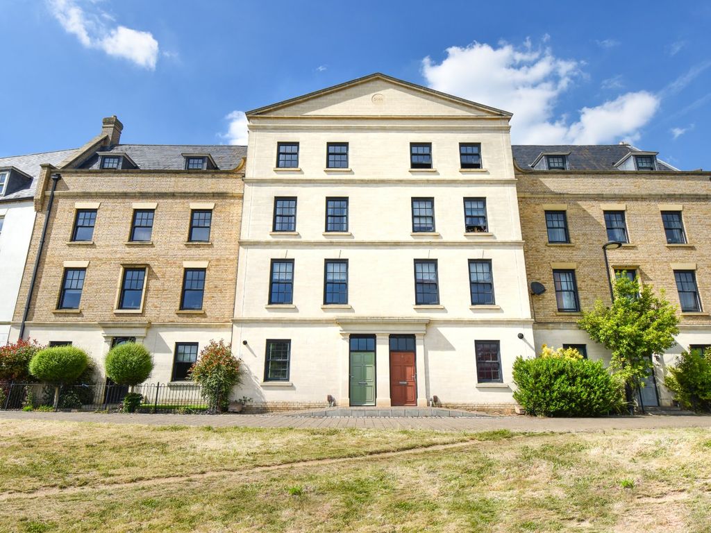 4 bed terraced house to rent in High Street, Upton, Northampton NN5 Zoopla