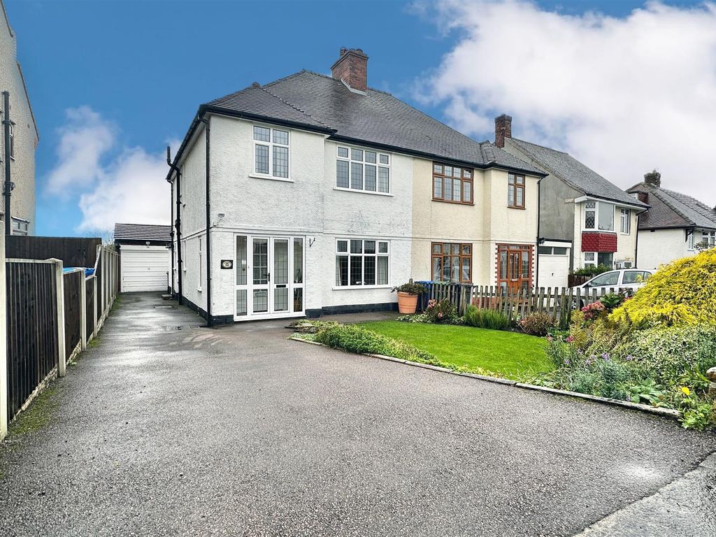 3 bed semidetached house for sale in Dukes Drive, Newbold