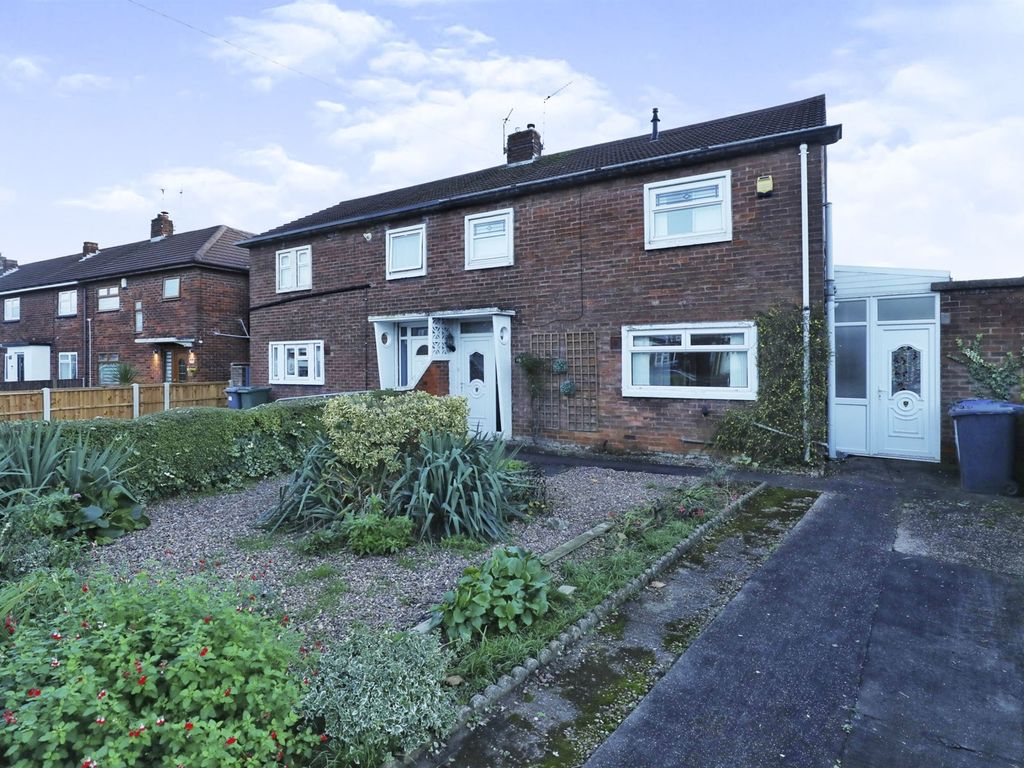 3 bed semidetached house for sale in Stonehill Rise, Scawthorpe