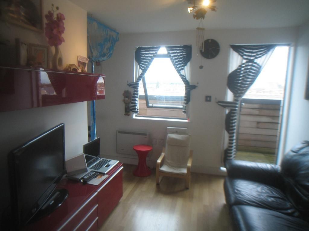 1 bed flat to rent in Cowbridge Road East, Canton, Cardiff CF11 Zoopla