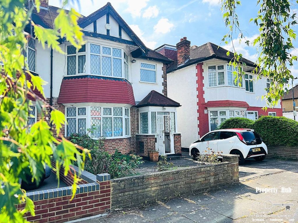 4 bed semidetached house for sale in Ravenscroft Avenue, Wembley HA9