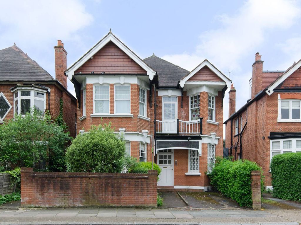 2 bed flat for sale in Teignmouth Road NW2, Mapesbury Estate, London