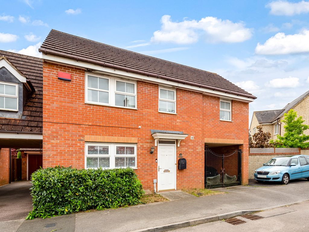 5 bed detached house for sale in Trefoil Drive, Bicester OX26 Zoopla