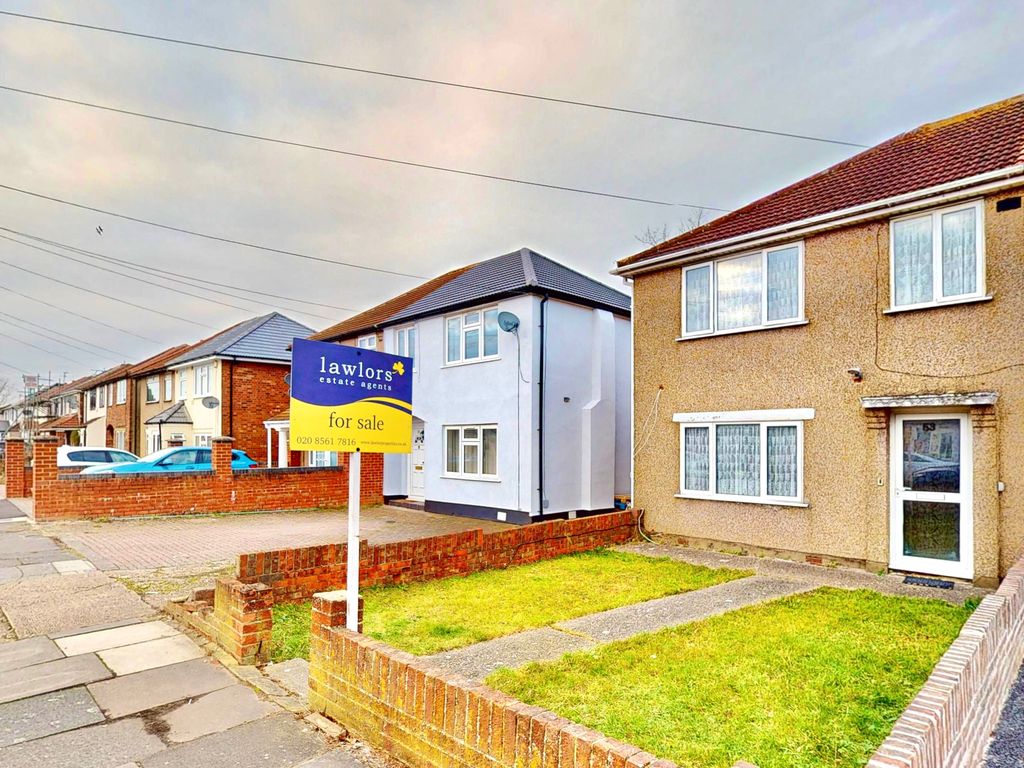 3 bed semidetached house for sale in Lothian Avenue, Hayes UB4, £