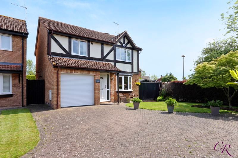4 bed detached house for sale in Holmer Crescent, Up Hatherley