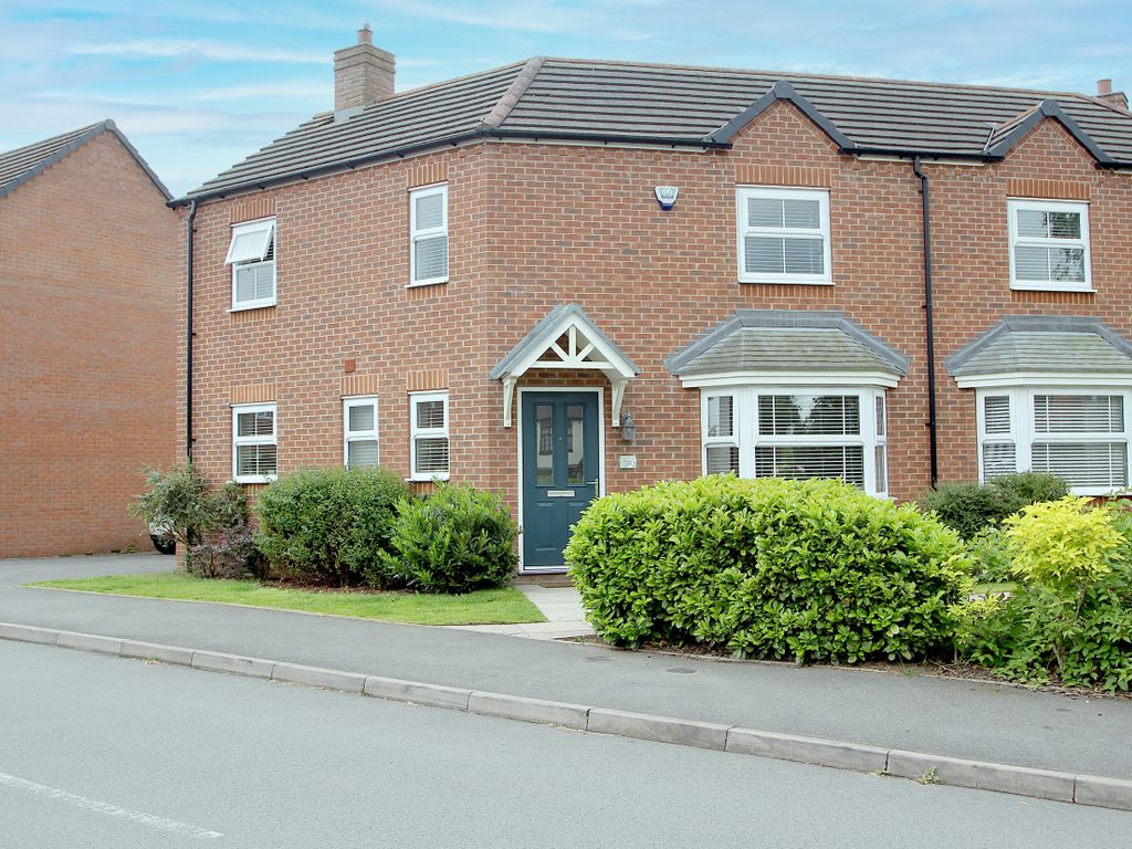3 bed semidetached house for sale in Lyons Drive, Allesley, Coventry