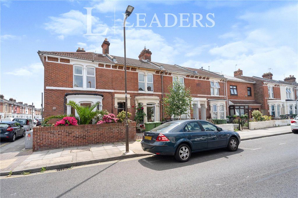 2 bed flat for sale in Francis Avenue, Southsea, Hampshire PO4 Zoopla