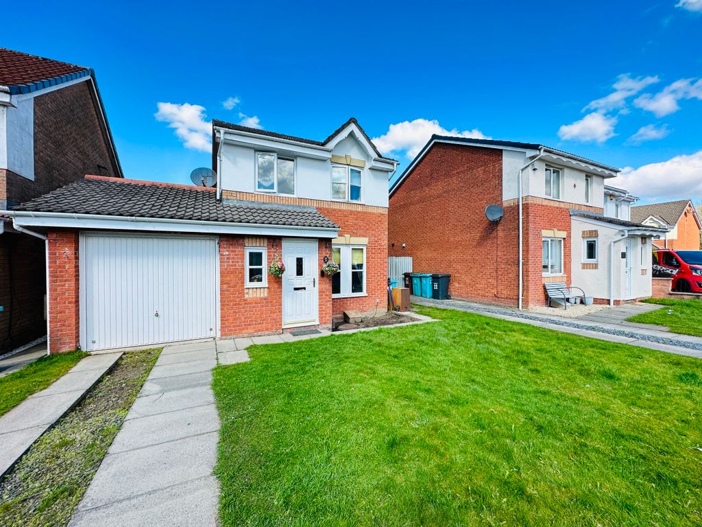 3 bed detached house for sale in Glentanar Drive, Moodiesburn, Glasgow