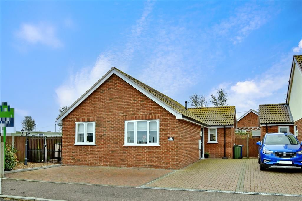 2 bed detached bungalow for sale in Shellness Road, Leysdown-On-Sea ...