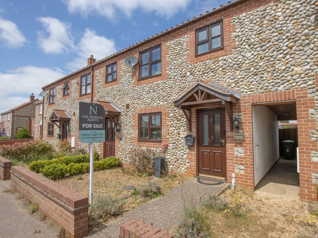 2 bed terraced house for sale in Lynn Road, Gayton, King's Lynn PE32, £