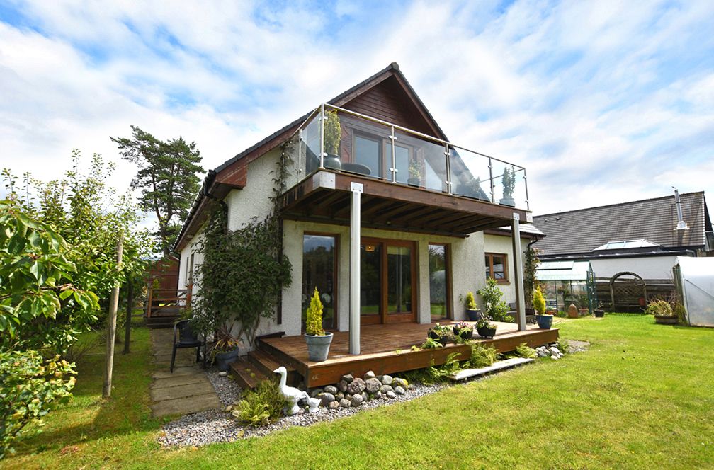 5 bed detached house for sale in North Connel, Oban PA37, £520,000 Zoopla