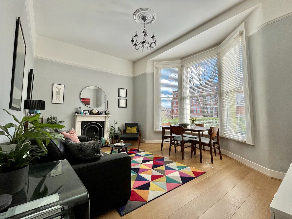 2 bed flat for sale in Haringey Park, London N8 Zoopla
