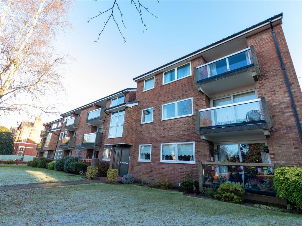 3 bed flat for sale in Trafalgar Road, Birkdale, Southport PR8 Zoopla