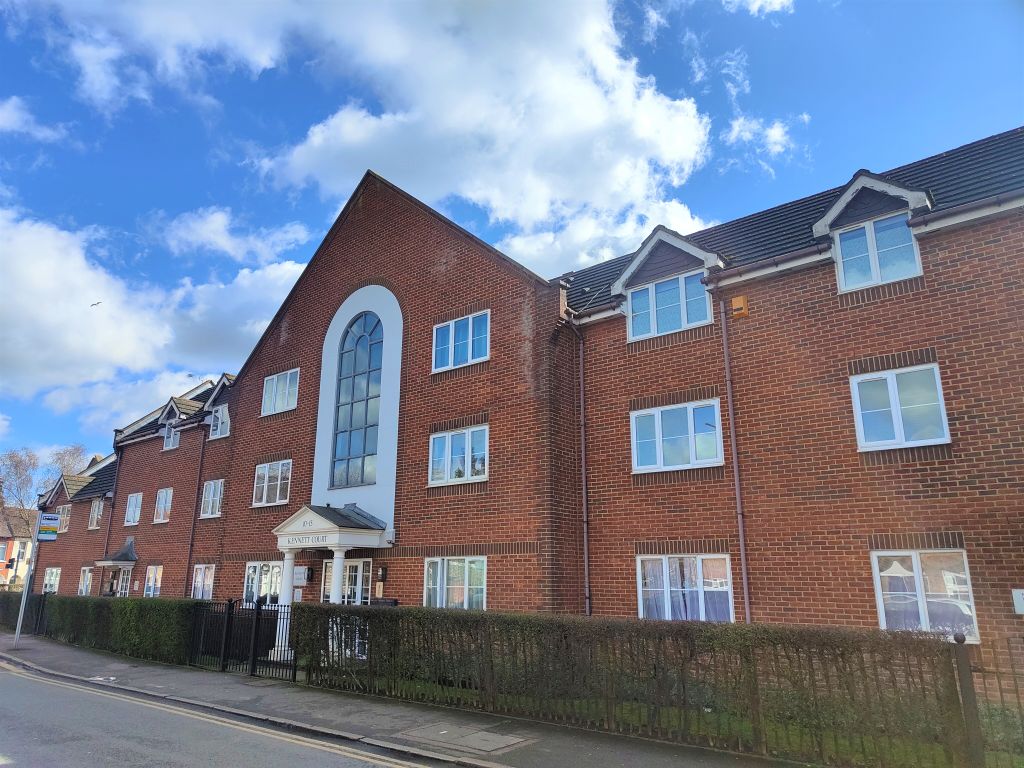 2 bed flat to rent in Whippendell Road, Watford WD18 Zoopla