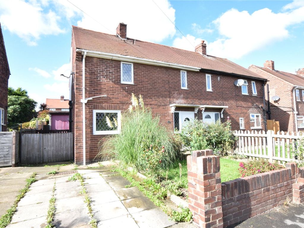 3 bed semidetached house for sale in Weeland Crescent, Sharlston