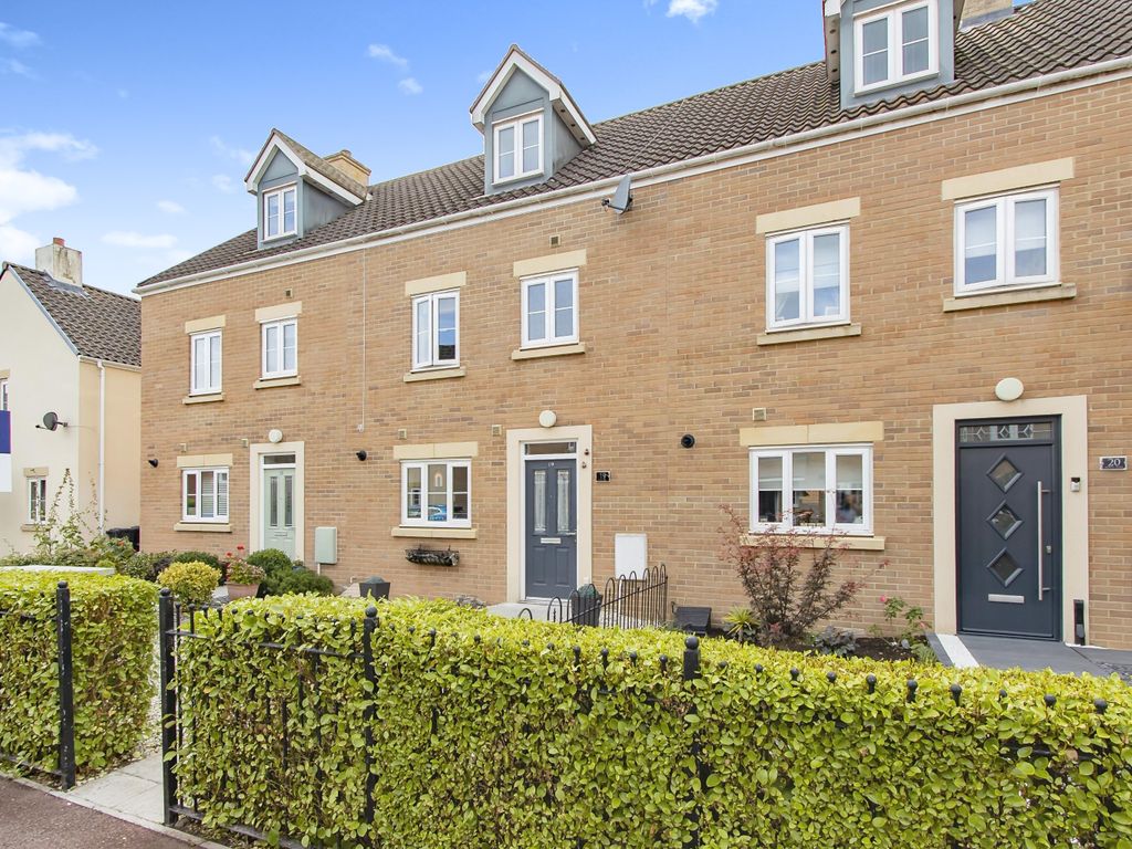 4 bed terraced house for sale in Morse Road, Norton Fitzwarren, Taunton