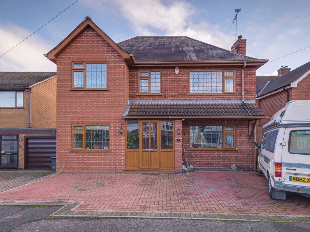 4 bed detached house for sale in Garden Avenue, Ilkeston DE7 Zoopla