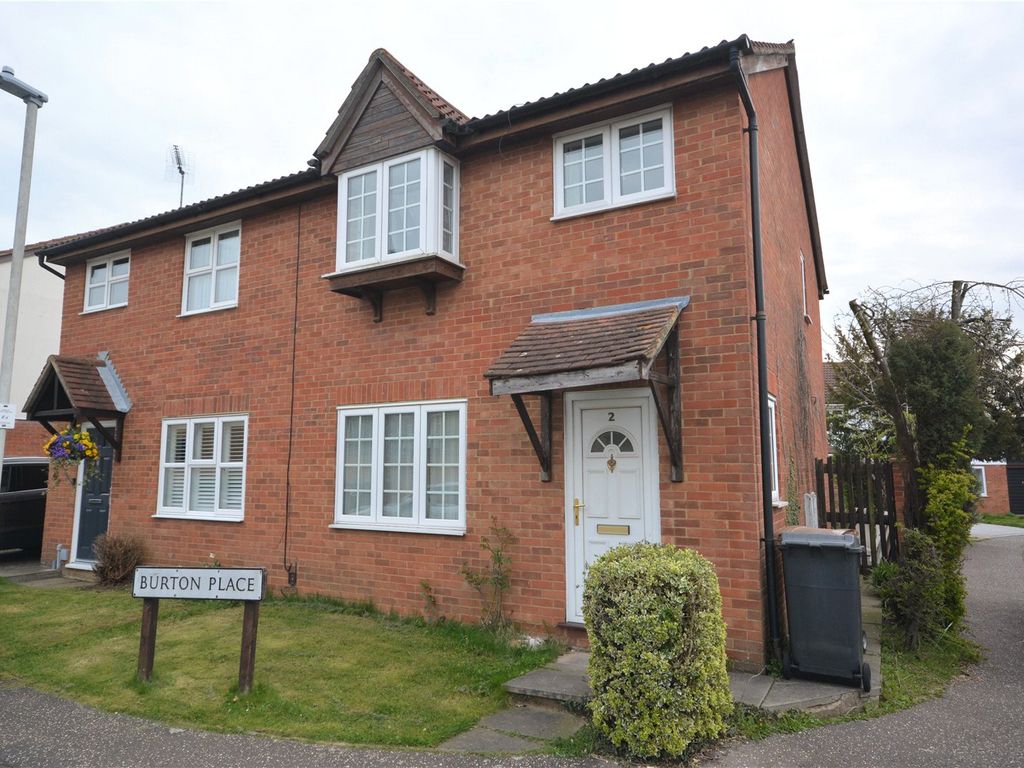 3 bed semidetached house to rent in Burton Place, Chelmer Village CM2