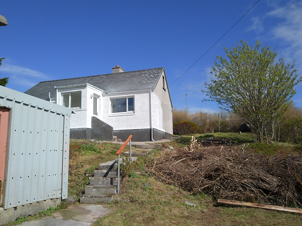 2 bed cottage for sale in Balallan, Isle Of Lewis HS2, £156,000 Zoopla