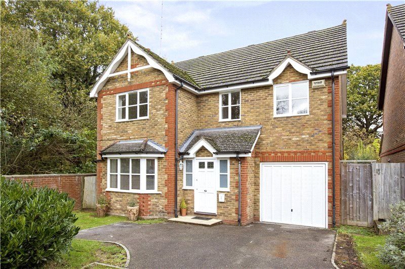 Parnell Gardens, Weybridge, Surrey KT13  