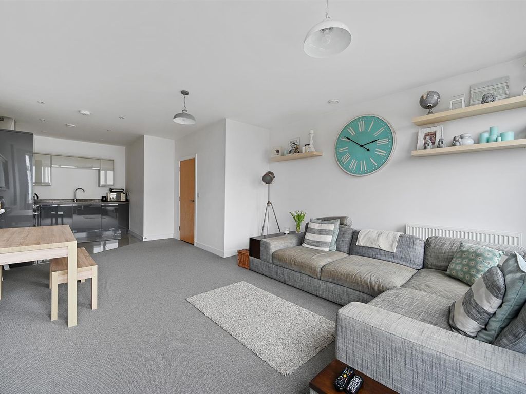 1 bed flat for sale in Sutton Court Road, Sutton SM1 Zoopla